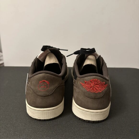 Travis scott jordan 1 low og sp mocha